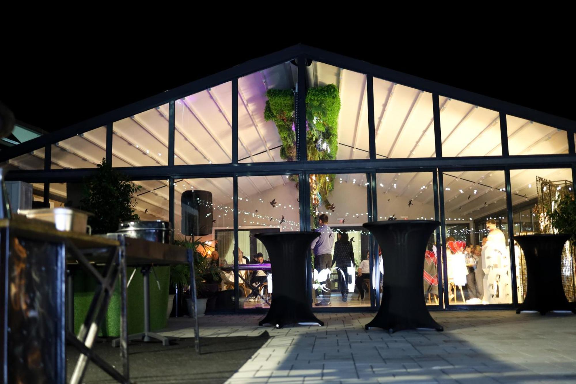 River Place Pitesti Luaran gambar